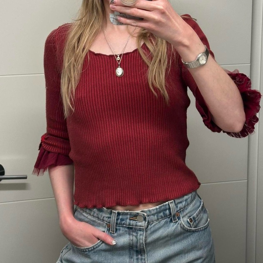 vintage Italian red ribbed knit top